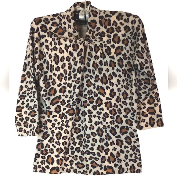 Animal Print Top Medium Keyhole Front Mock Neckline Cheetah Leopard August Silk - Picture 2 of 6